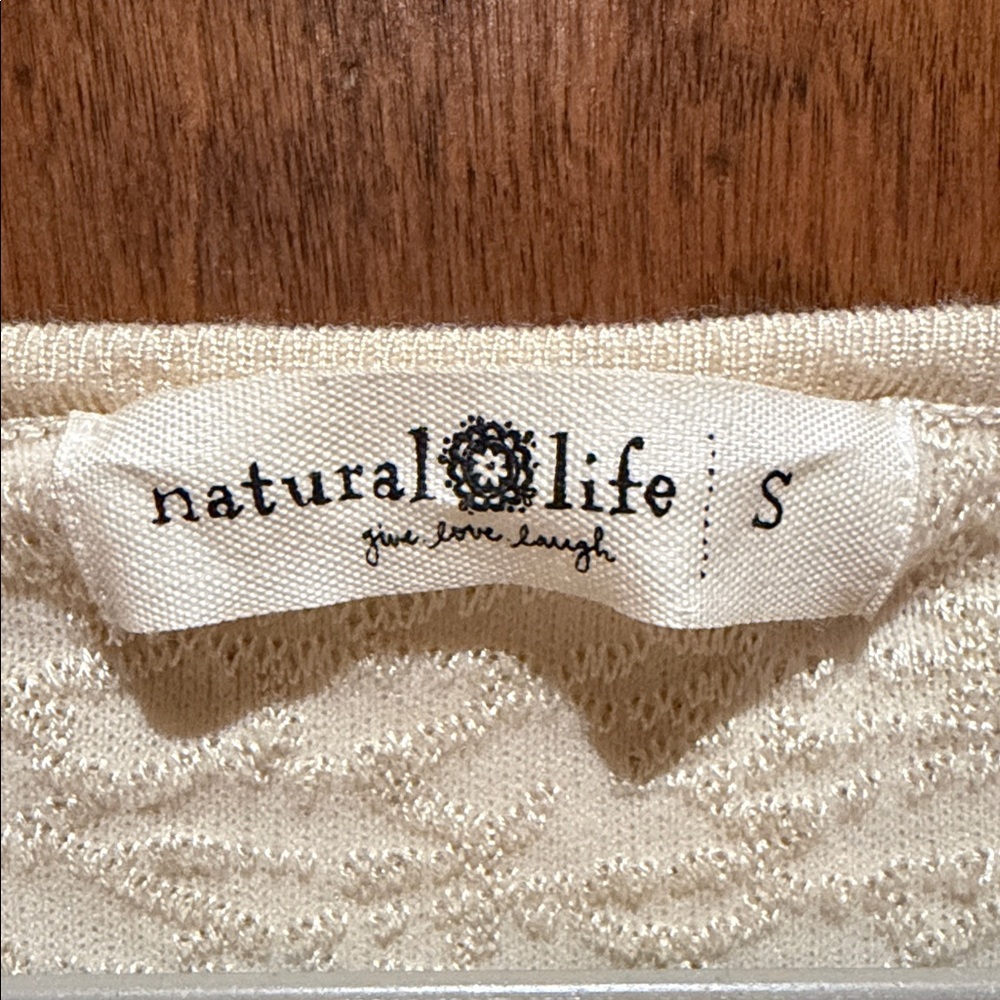 Natural Life cream textured scoop neck cropped size small stretch neutral - Picture 2 of 8